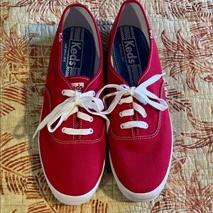 Keds Champion Originals Lace-Up Red Canvas Classic Sneakers Women/s 12 M NEW